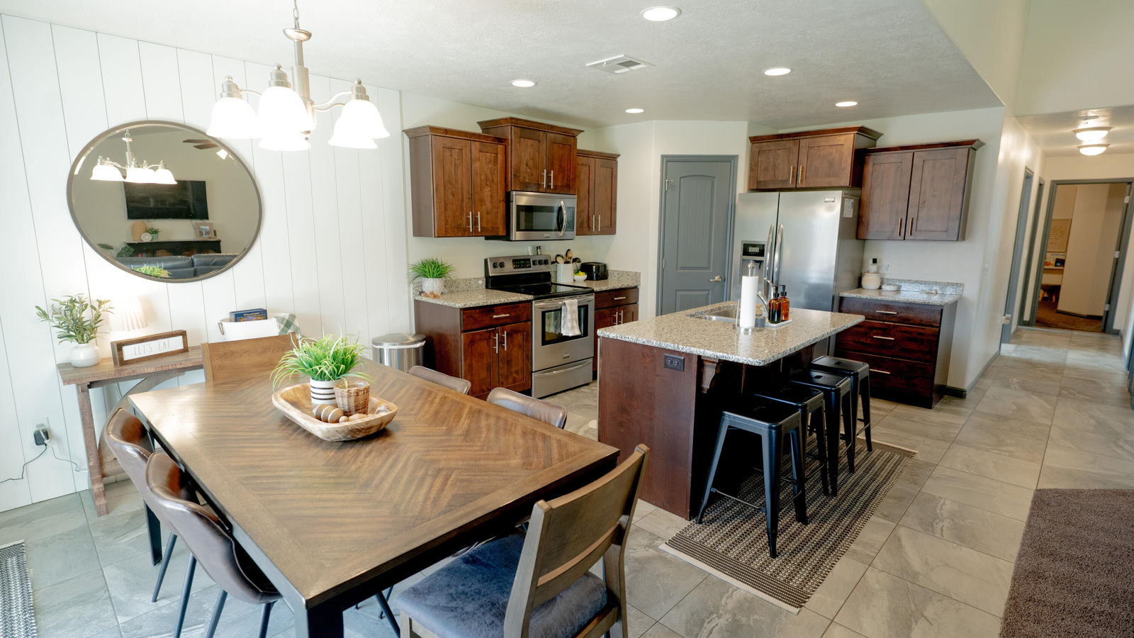 3425 W 2650 S, Hurricane, photo 10 of 36