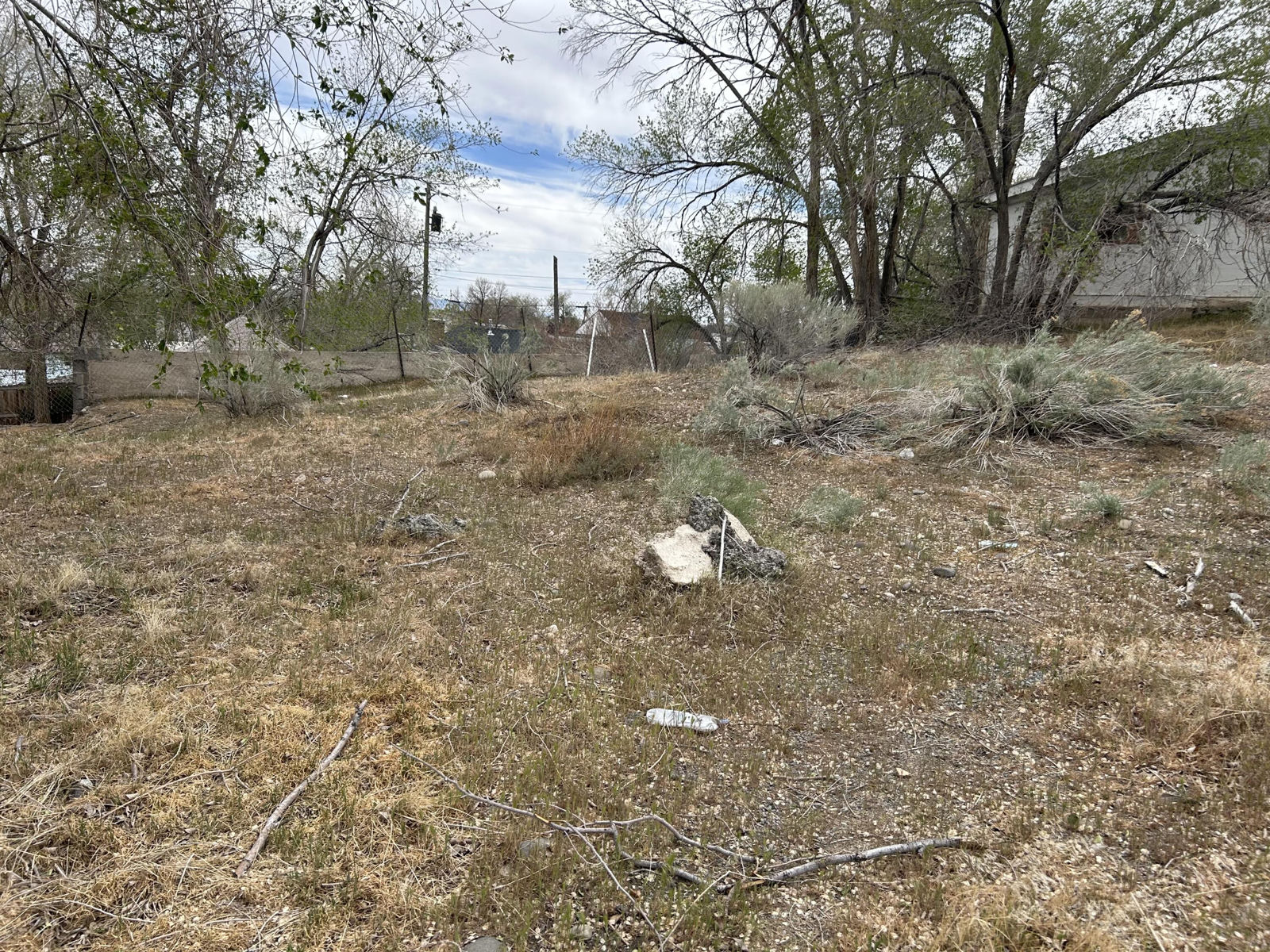 253 W 500 S, Milford, photo 2 of 11