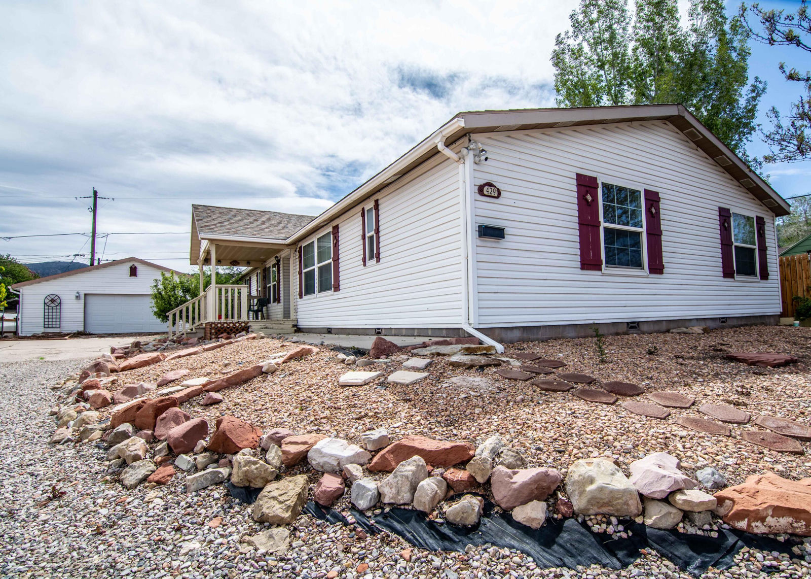 429 S 75 E, Cedar City, photo 3 of 23