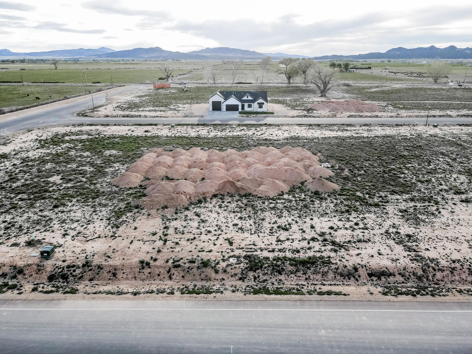 2435 N Kings RD, Cedar City, photo 5 of 6