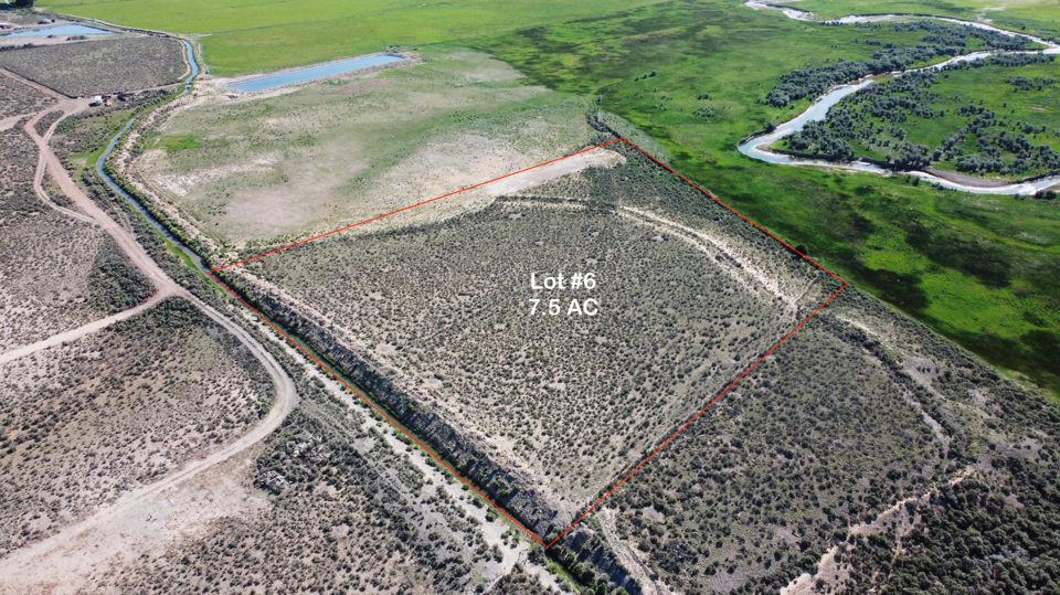 390 E Equestrian Dr, Panguitch