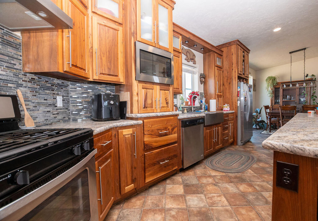 235 E 3700 N, Beaver, photo 12 of 50