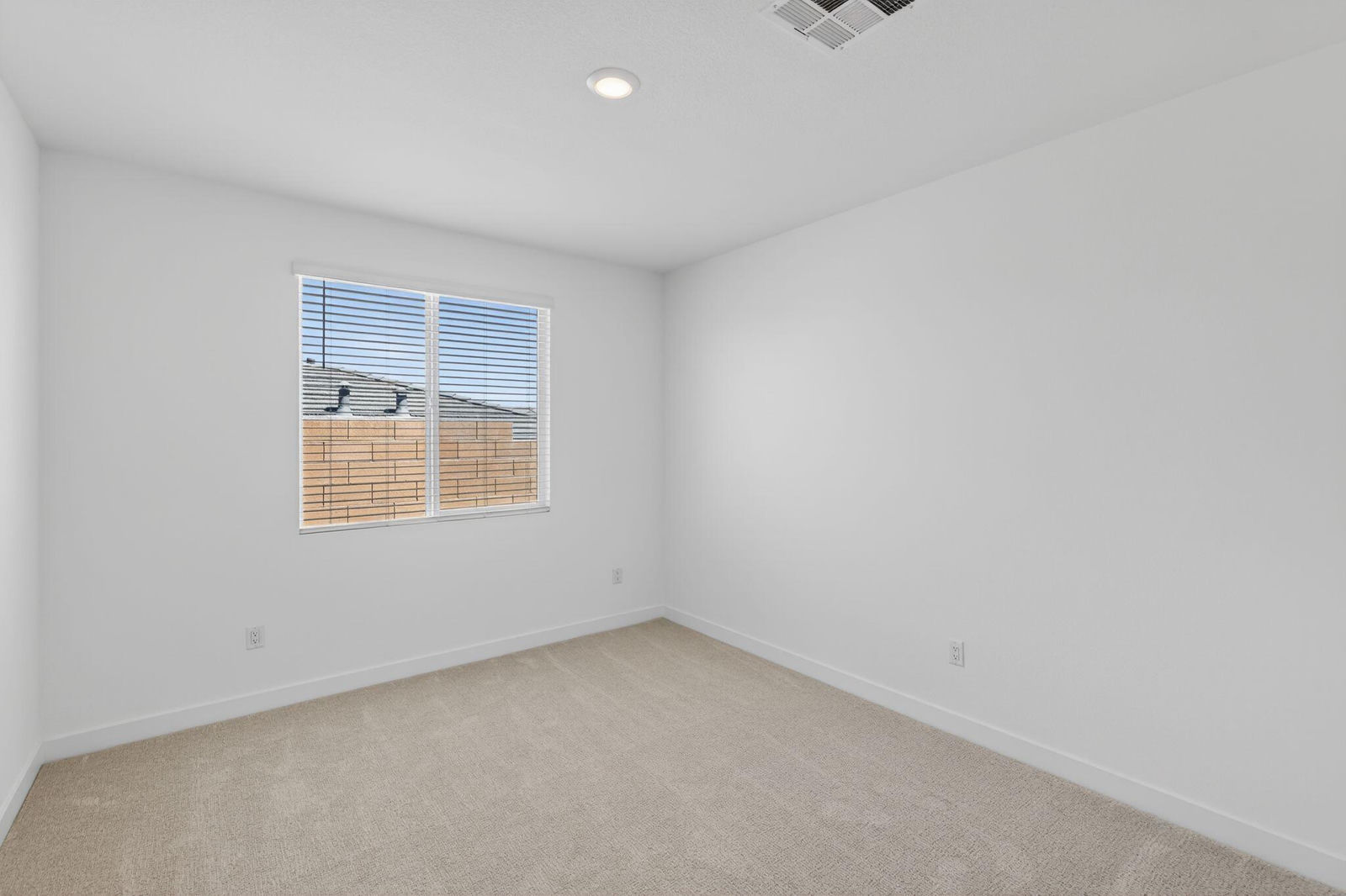 3028 W Orco LN, St George, photo 15 of 32