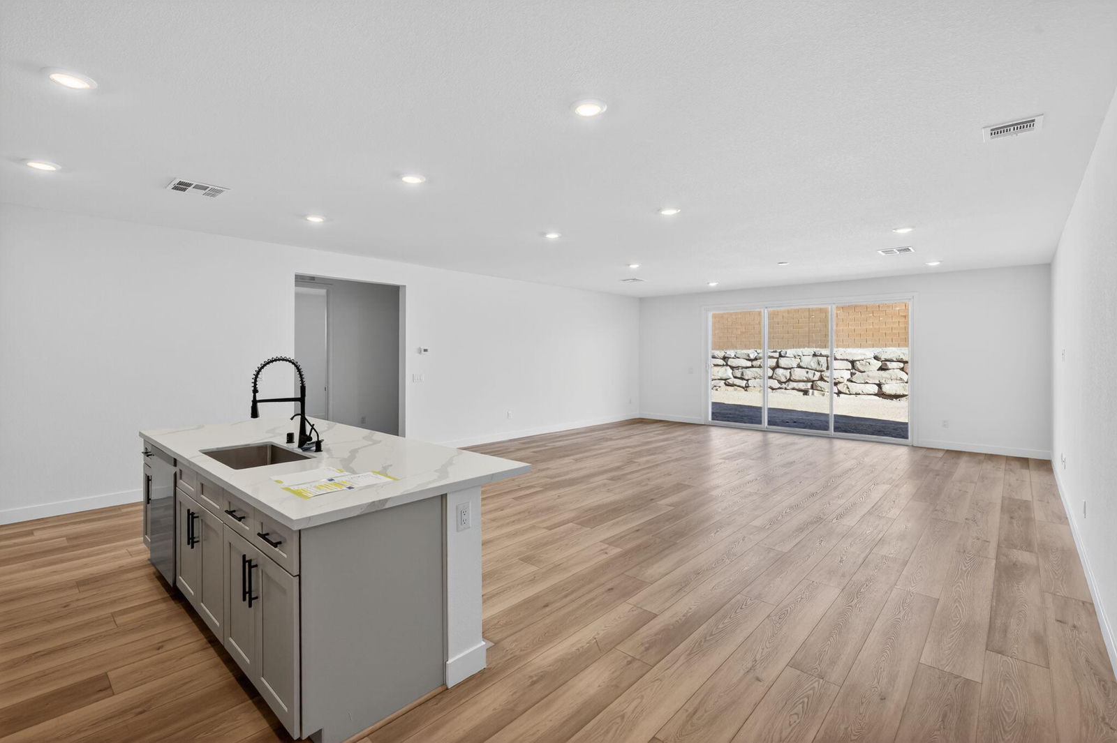 3028 W Orco LN, St George, photo 10 of 32