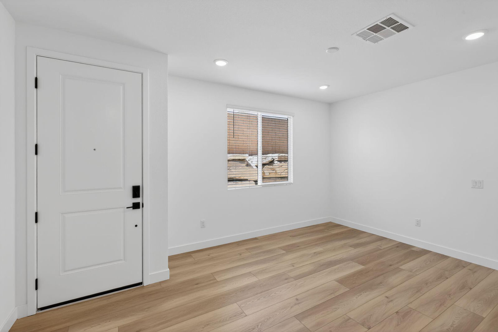 3054 W Orco LN, St George, photo 12 of 31