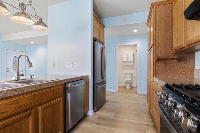 149 S 100 E, Enterprise, photo 7 of 41