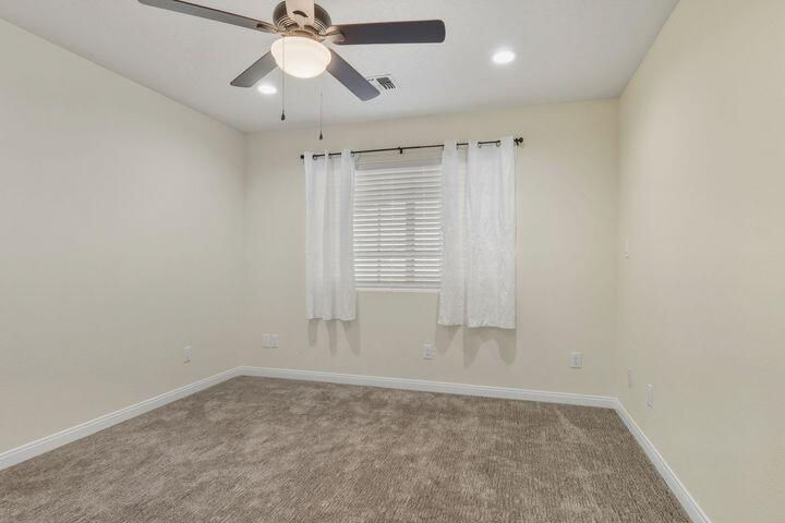 149 S 100 E, Enterprise, photo 12 of 41