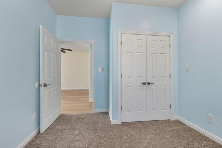 149 S 100 E, Enterprise, photo 15 of 41