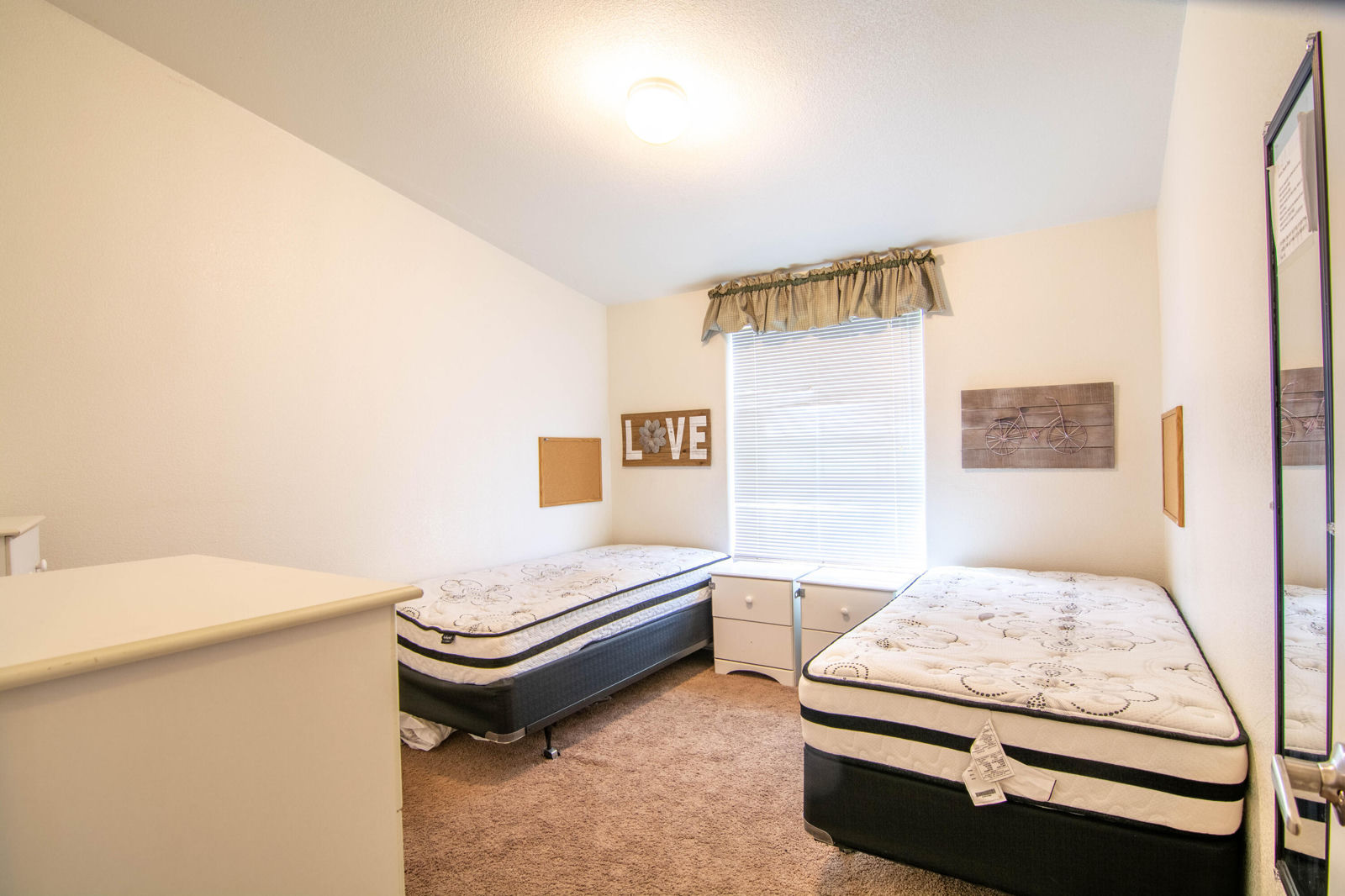429 S 75 E, Cedar City, photo 18 of 23