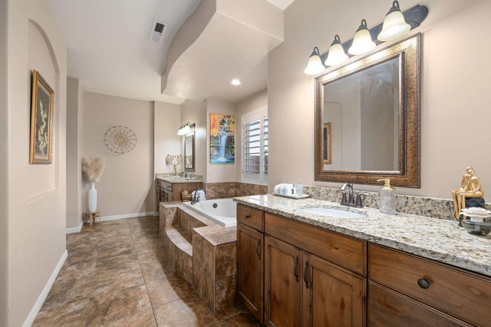 2893 E Carmine DR, St George, photo 15 of 35