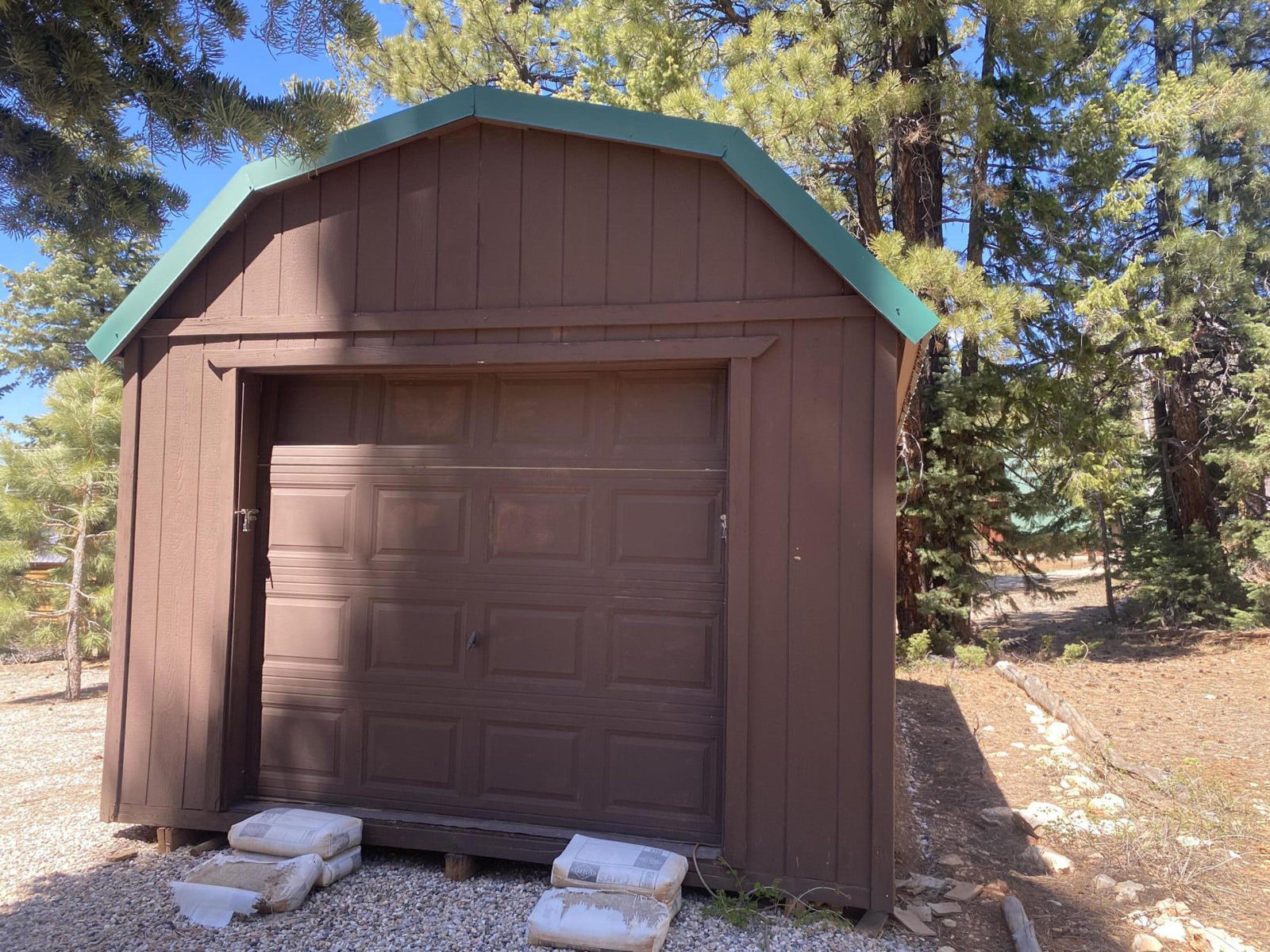 1470 W View DR, Duck Creek Village, photo 7 of 12
