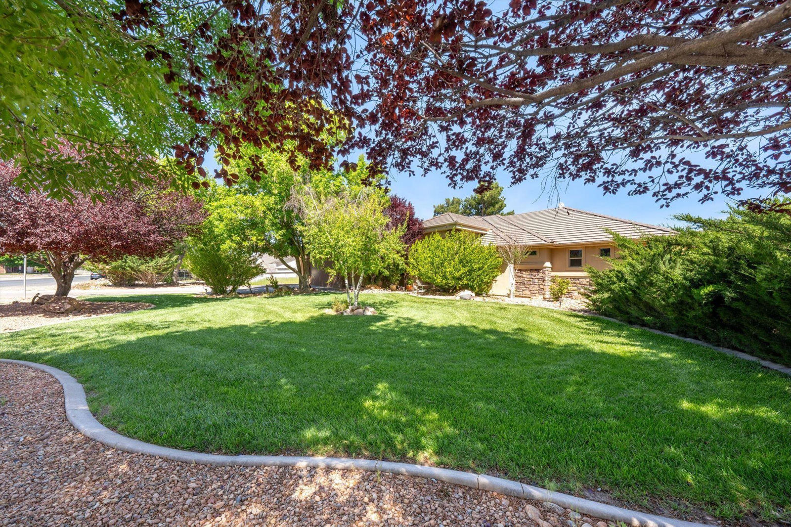 1112 W Sapphire DR, St George, photo 1