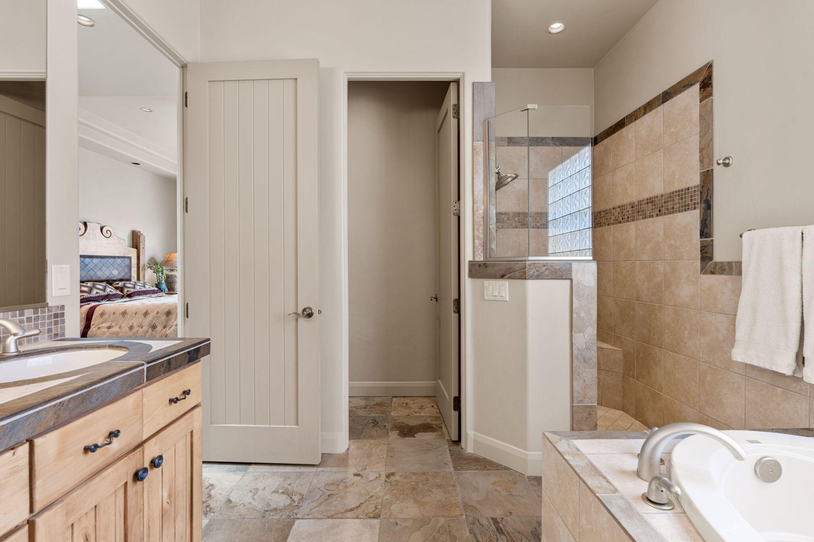 2590 Pioneer Parkway, 4D, Santa Clara, photo 39 of 41