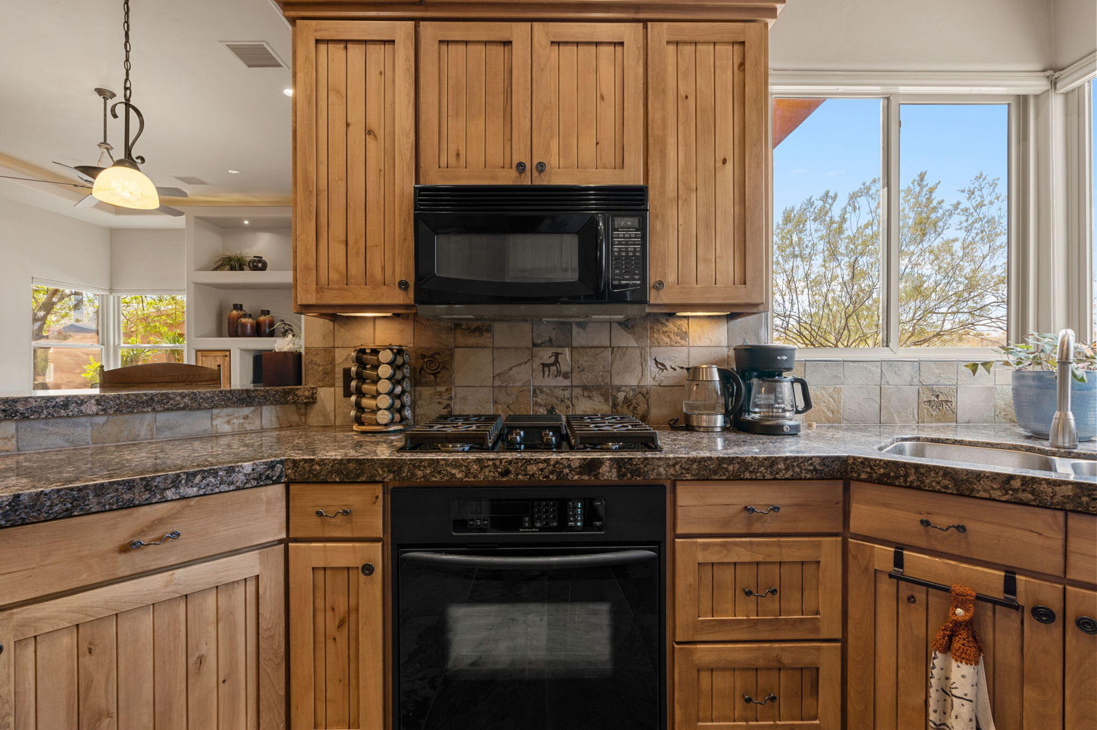 2590 Pioneer Parkway, 4D, Santa Clara, photo 26 of 41