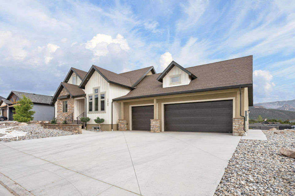 2865 W Rock Ridge RD, Cedar City, photo 2