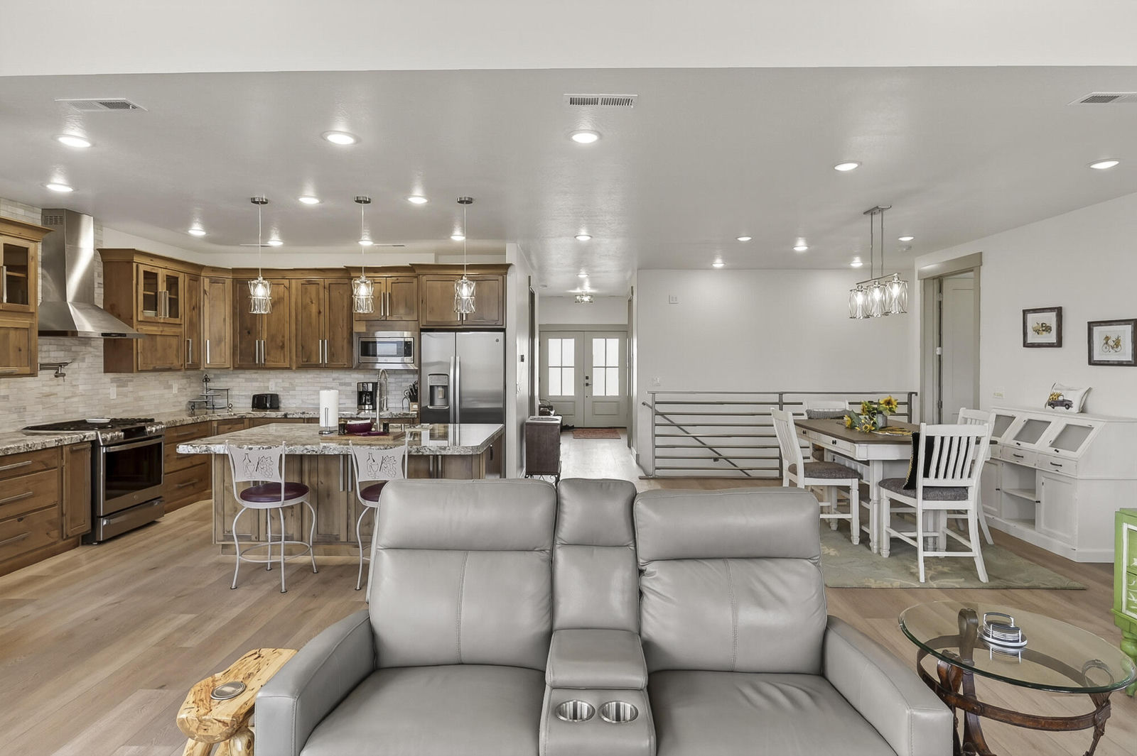 2865 W Rock Ridge RD, Cedar City, photo 9 of 96