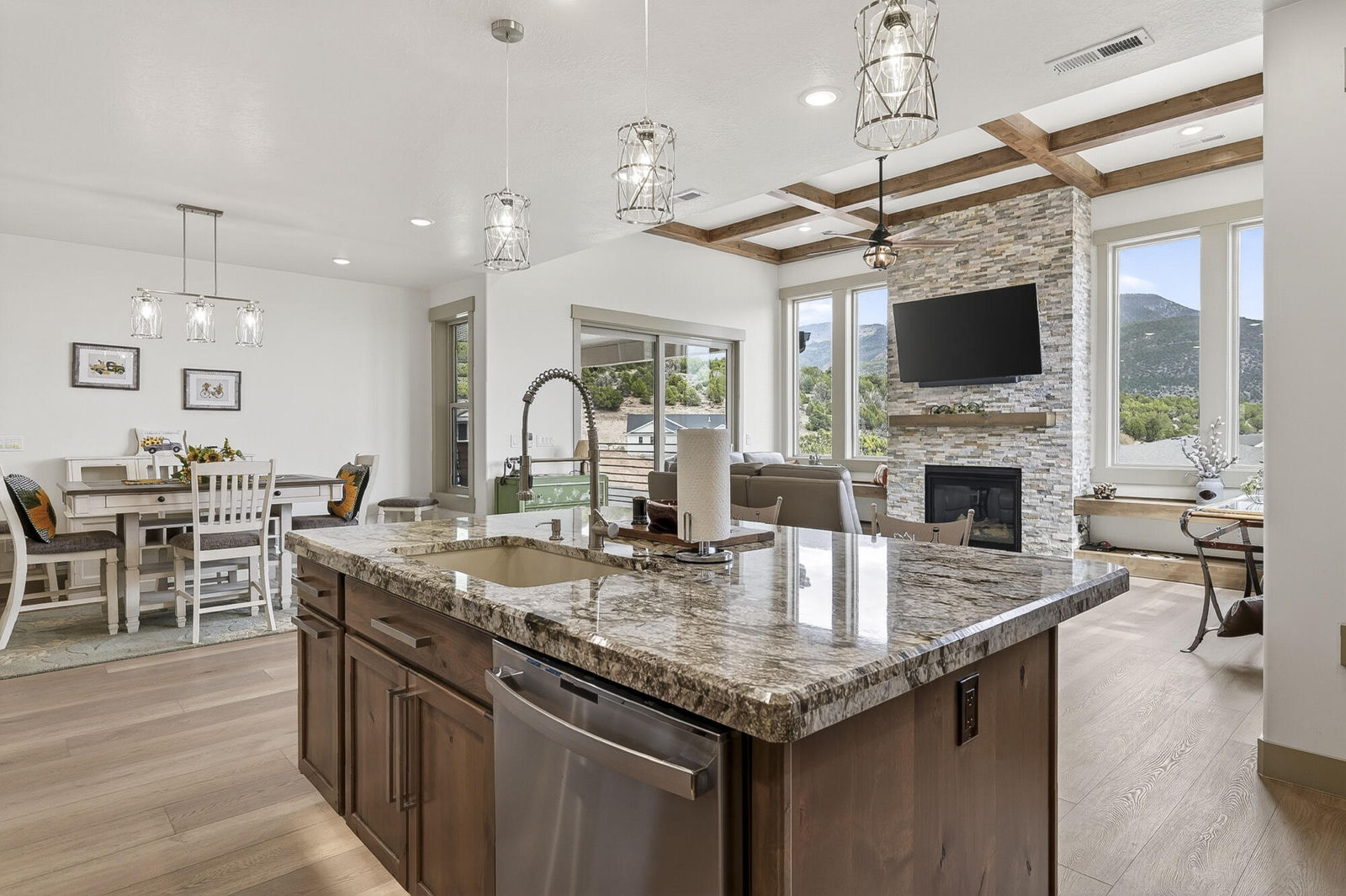 2865 W Rock Ridge RD, Cedar City, photo 22 of 96