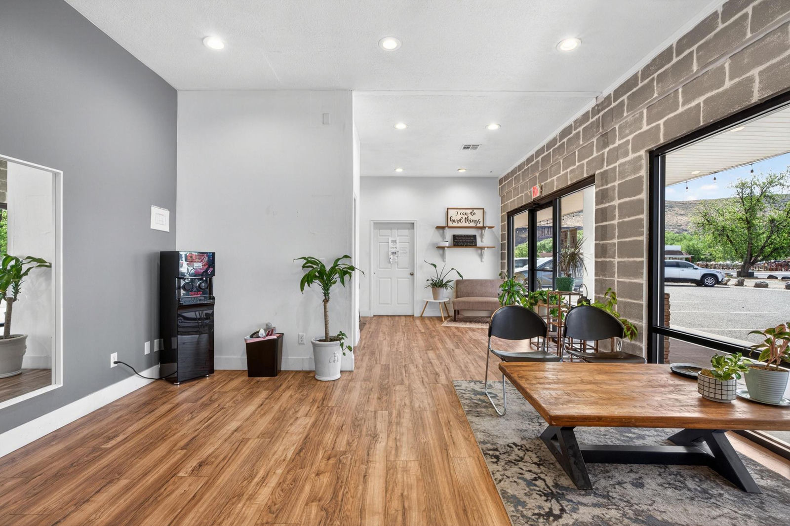 75 N 200 W, Hurricane, photo 56 of 91