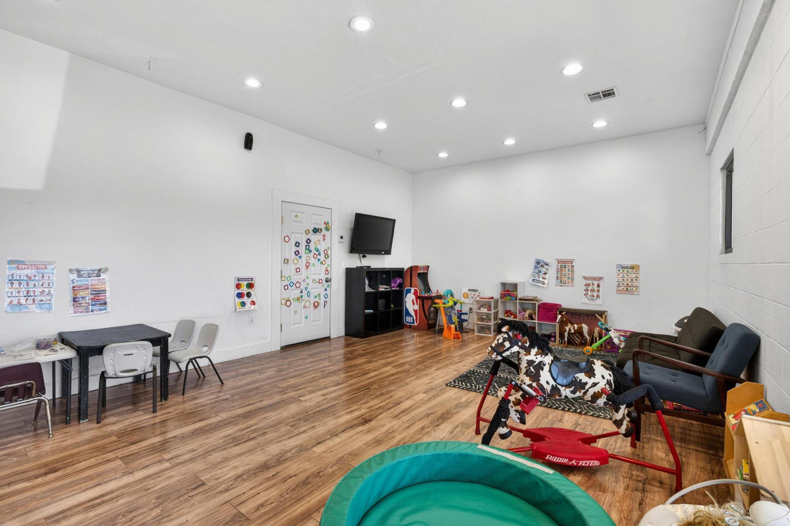 75 N 200 W, Hurricane, photo 60 of 91