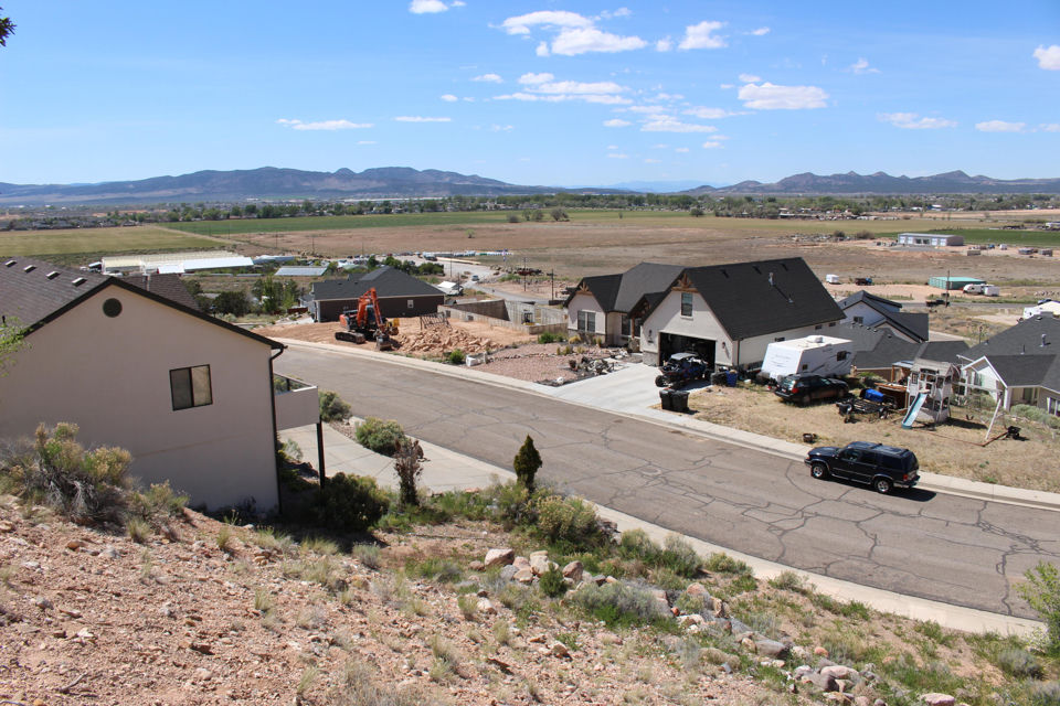 3277 W Cimarron CIR, Cedar City, photo 3