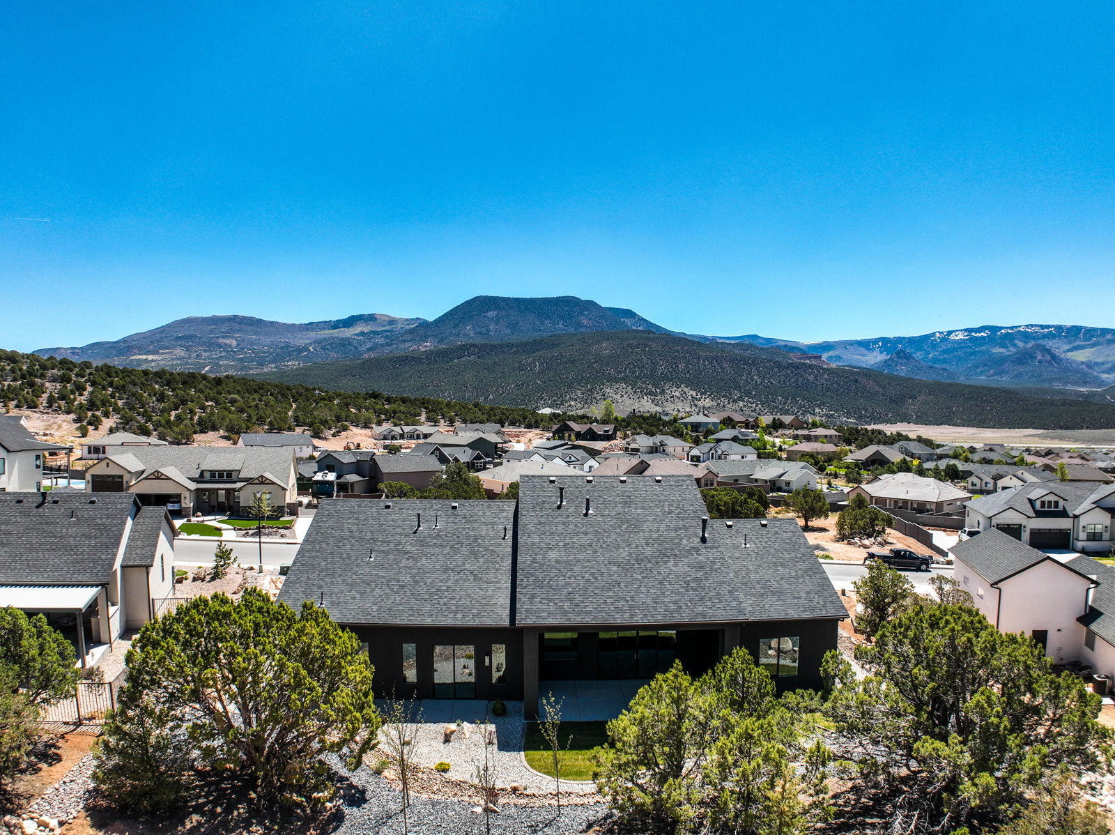 2910 W Rock Ridge RD, Cedar City, photo 9 of 57