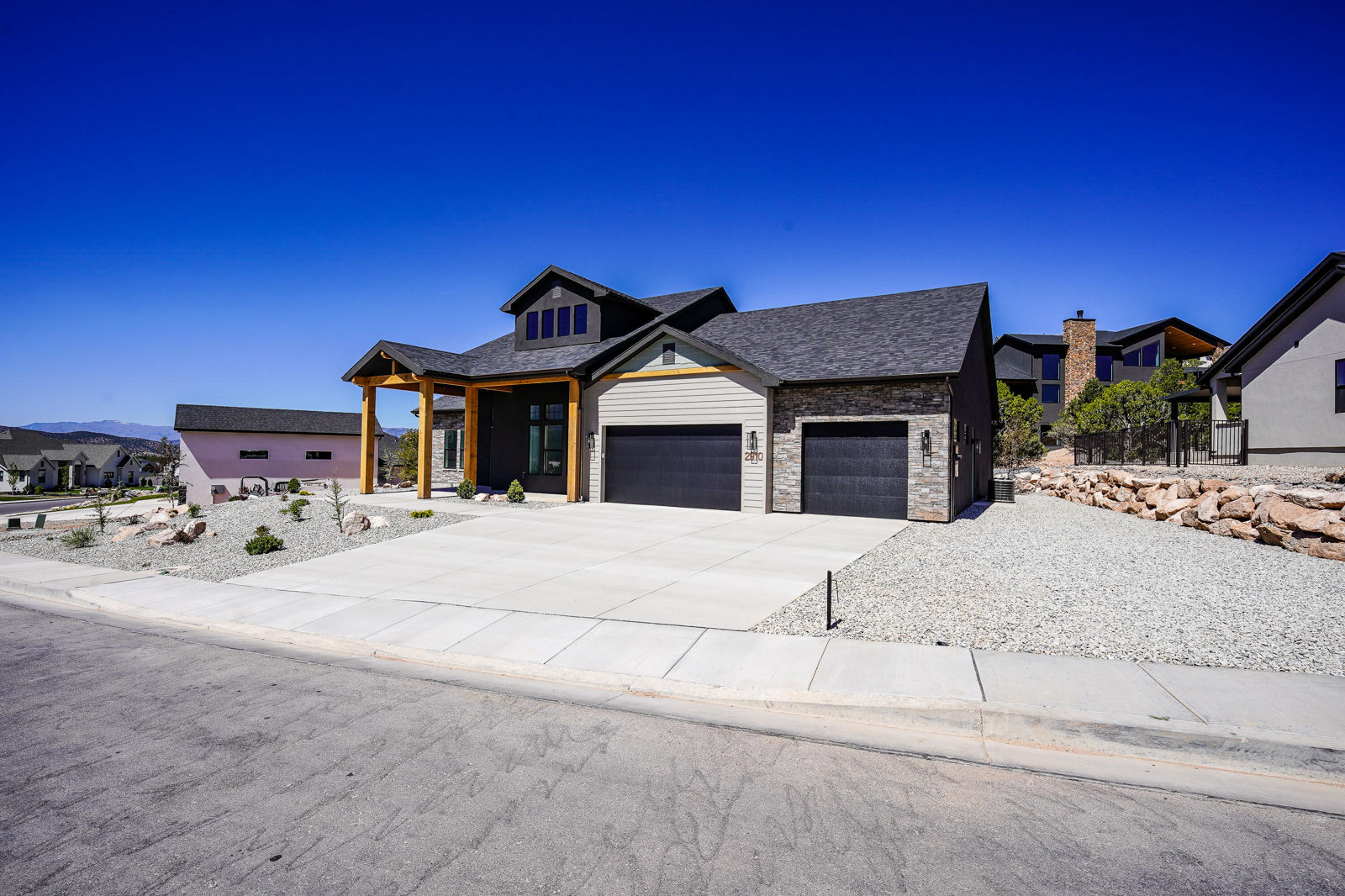 2910 W Rock Ridge RD, Cedar City, photo 14 of 57