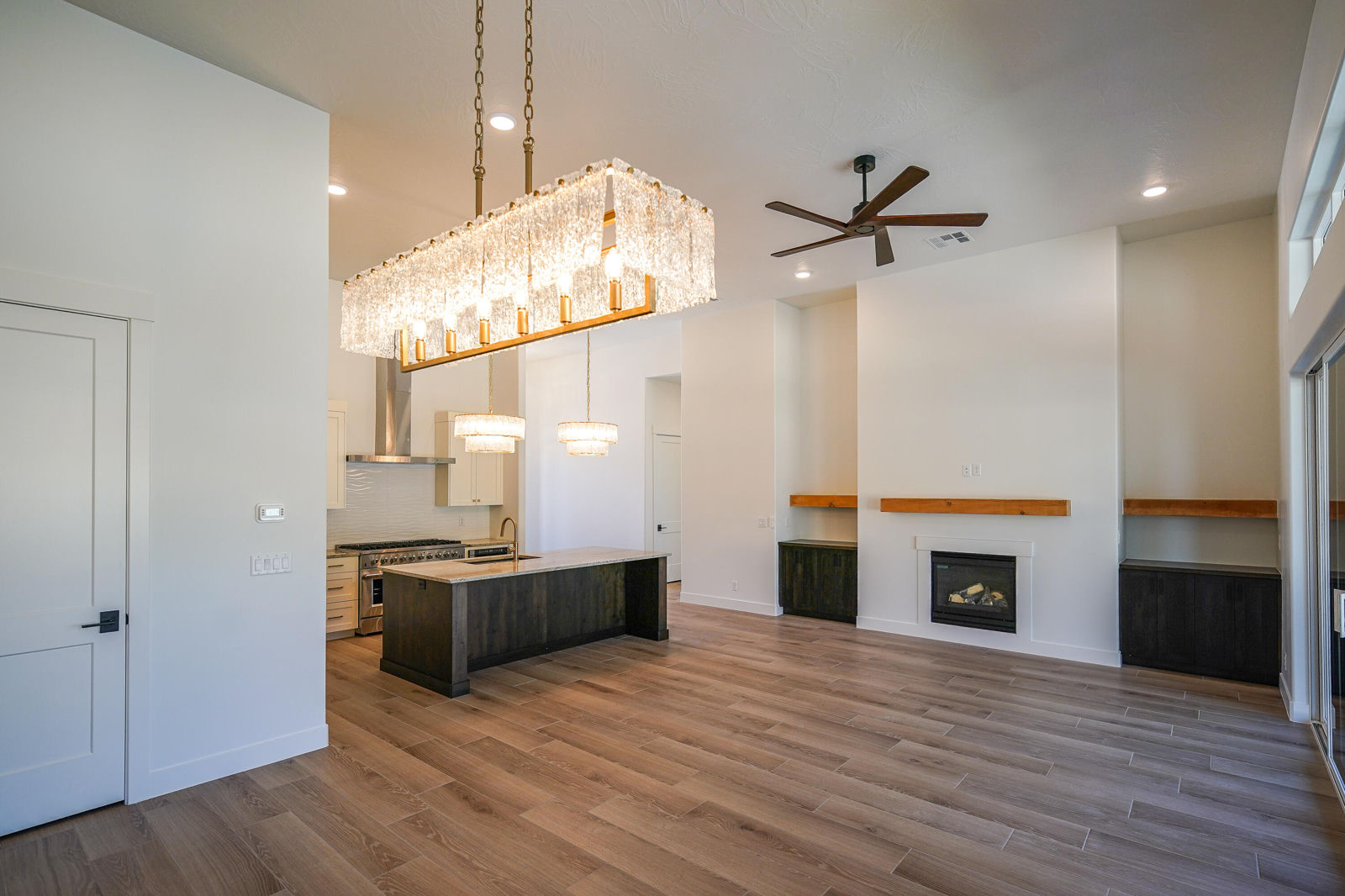 2910 W Rock Ridge RD, Cedar City, photo 20 of 57