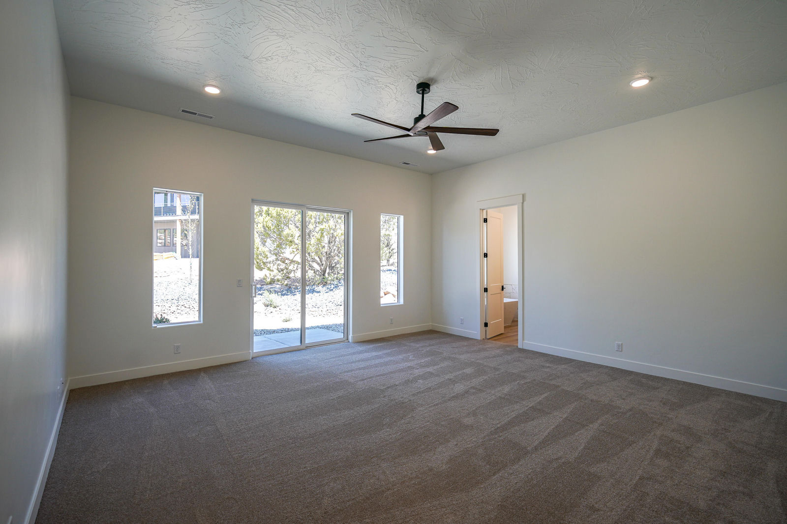 2910 W Rock Ridge RD, Cedar City, photo 28 of 57