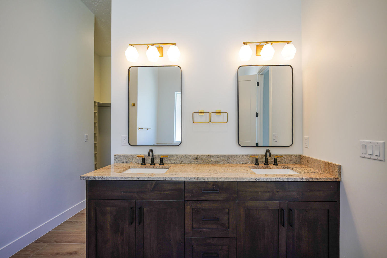 2910 W Rock Ridge RD, Cedar City, photo 34 of 57