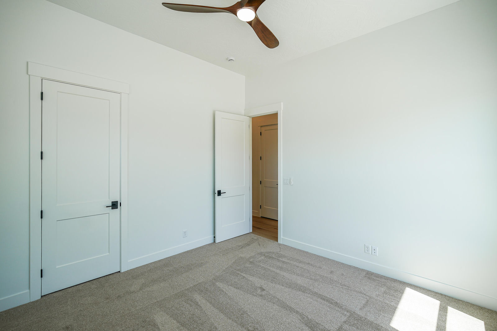 2910 W Rock Ridge RD, Cedar City, photo 45 of 57