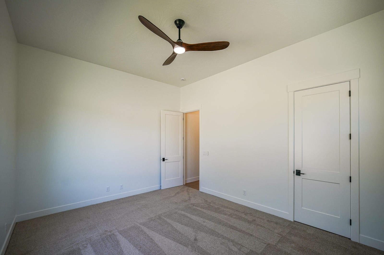 2910 W Rock Ridge RD, Cedar City, photo 49 of 57
