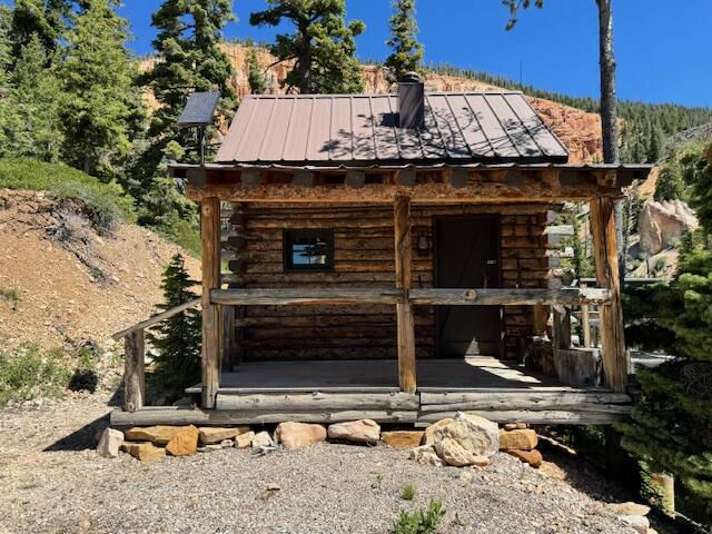 2008 W Brown Bear Road, Duck Creek Village, photo 2 of 18
