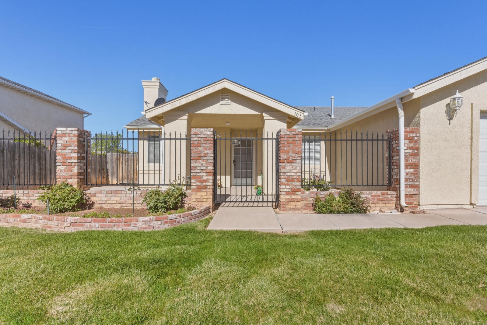 103 N 4125 W, Cedar City, photo 2 of 40