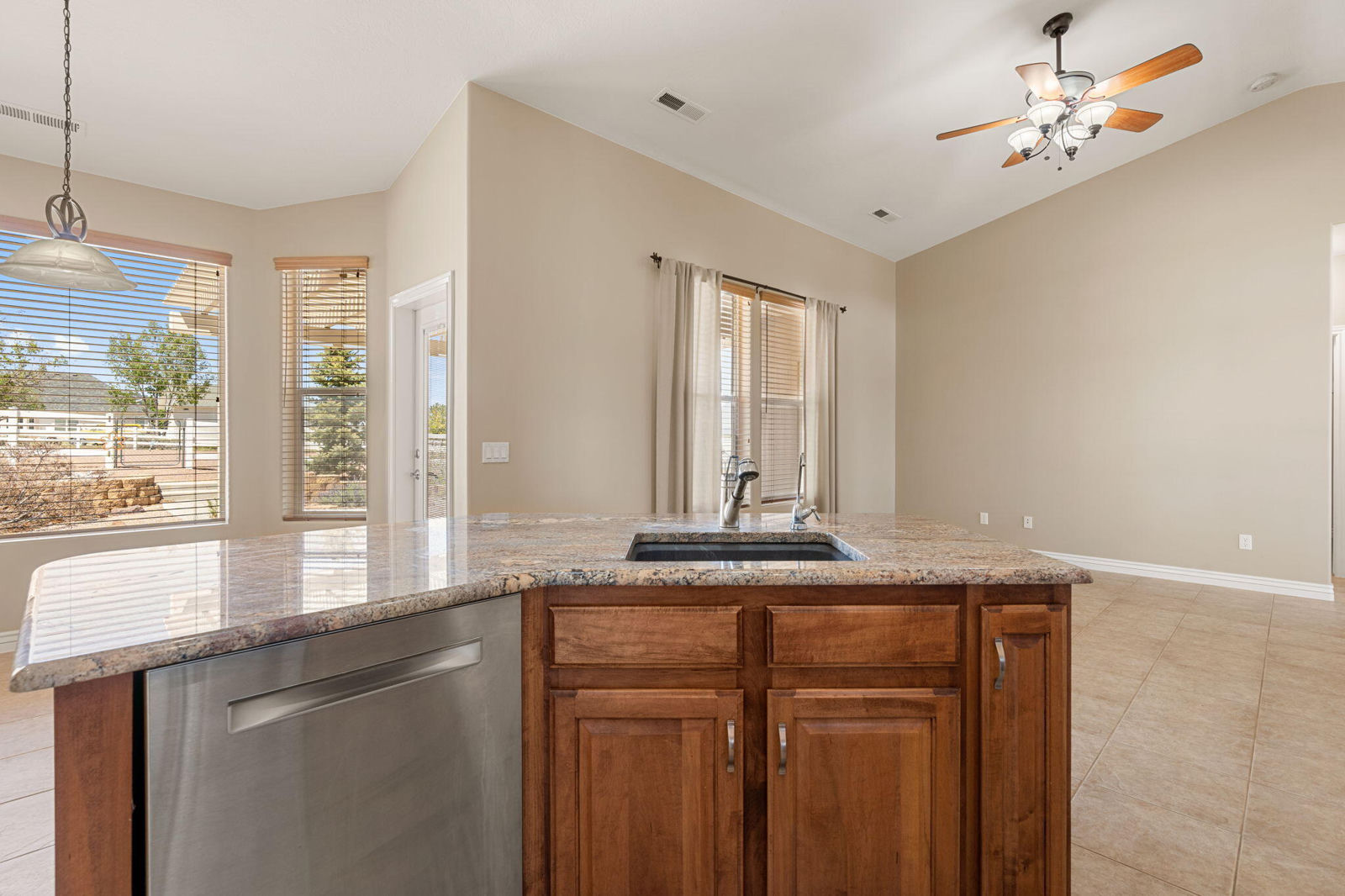 6828 W 1350 N, Cedar City, photo 26 of 54