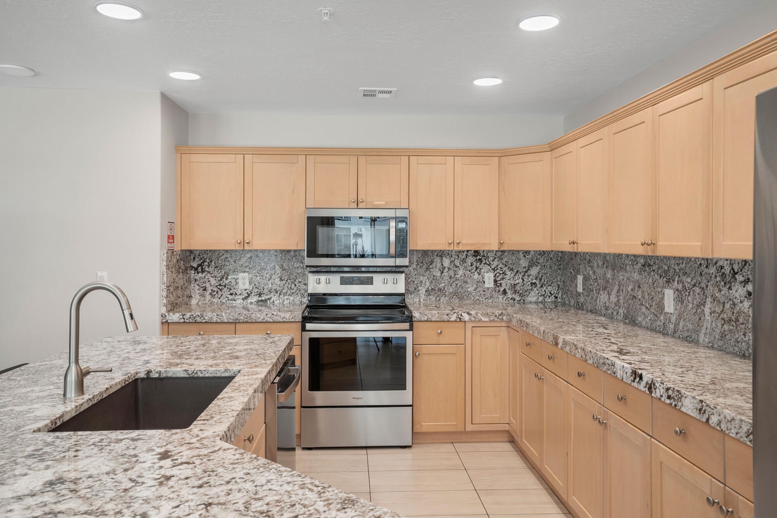 1845 W Canyon View DR, 902, St George, photo 7 of 54