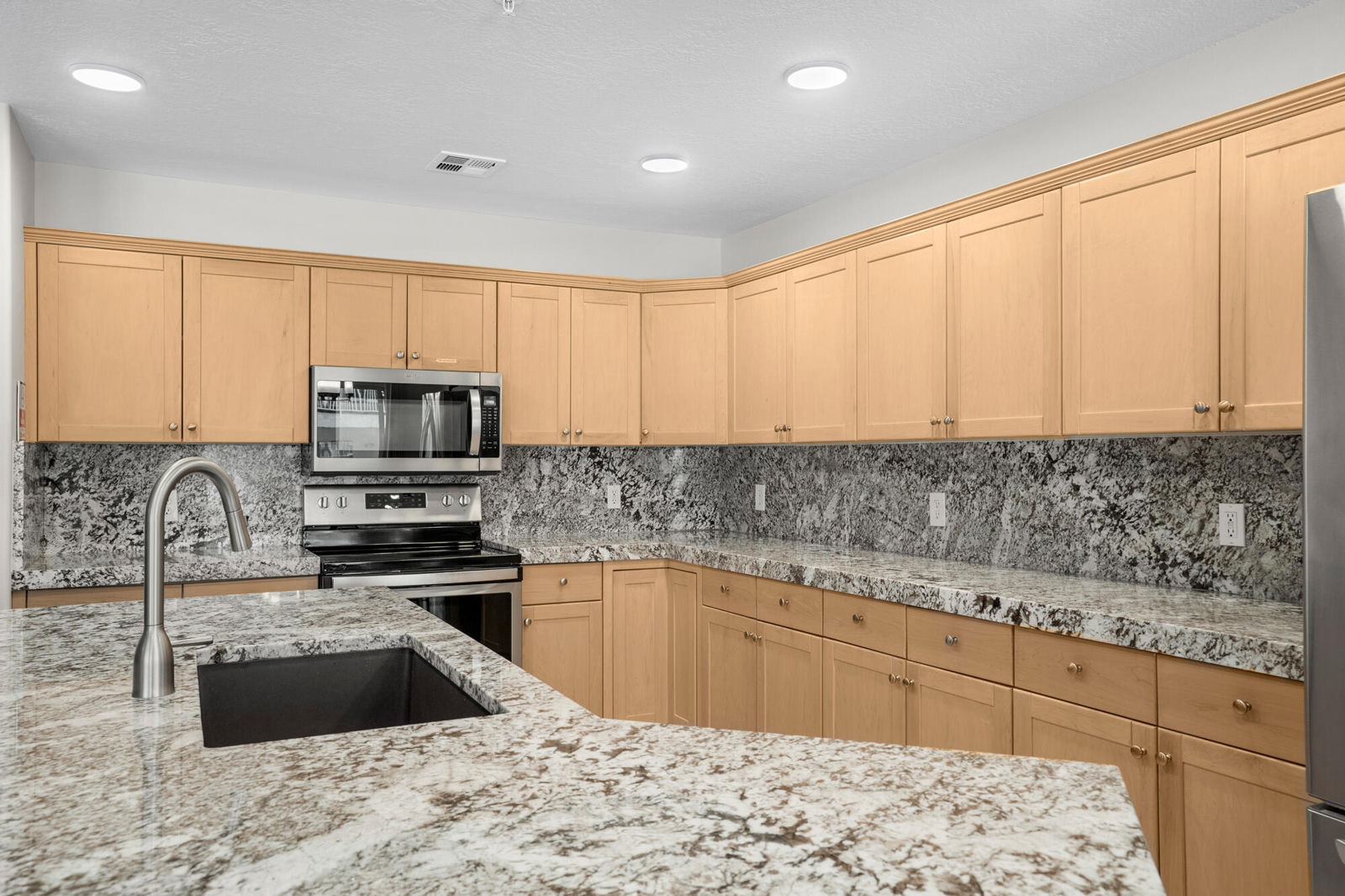 1845 W Canyon View DR, 902, St George, photo 9 of 54