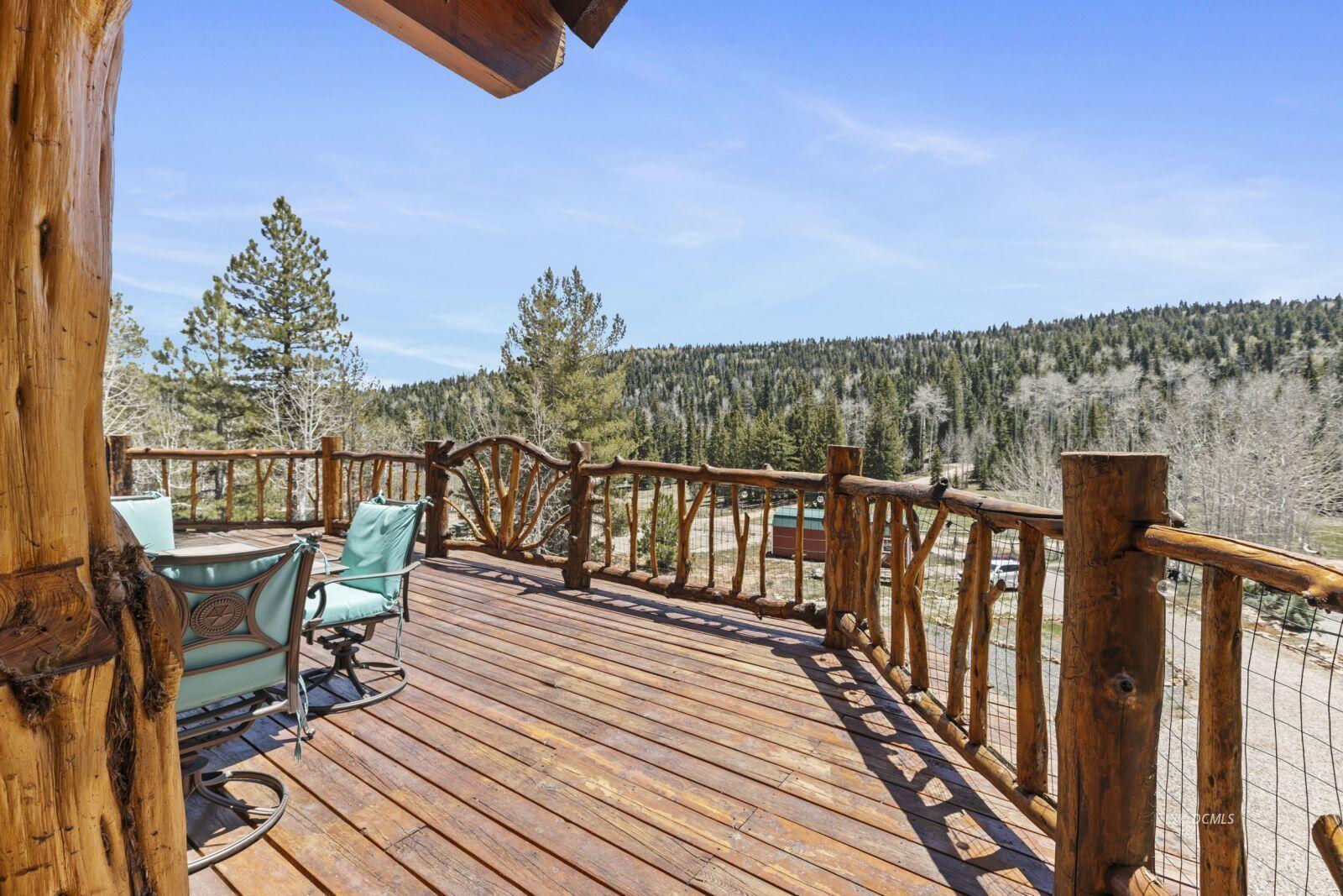 825 W Doe Trail, Duck Creek Village, photo 20 of 23