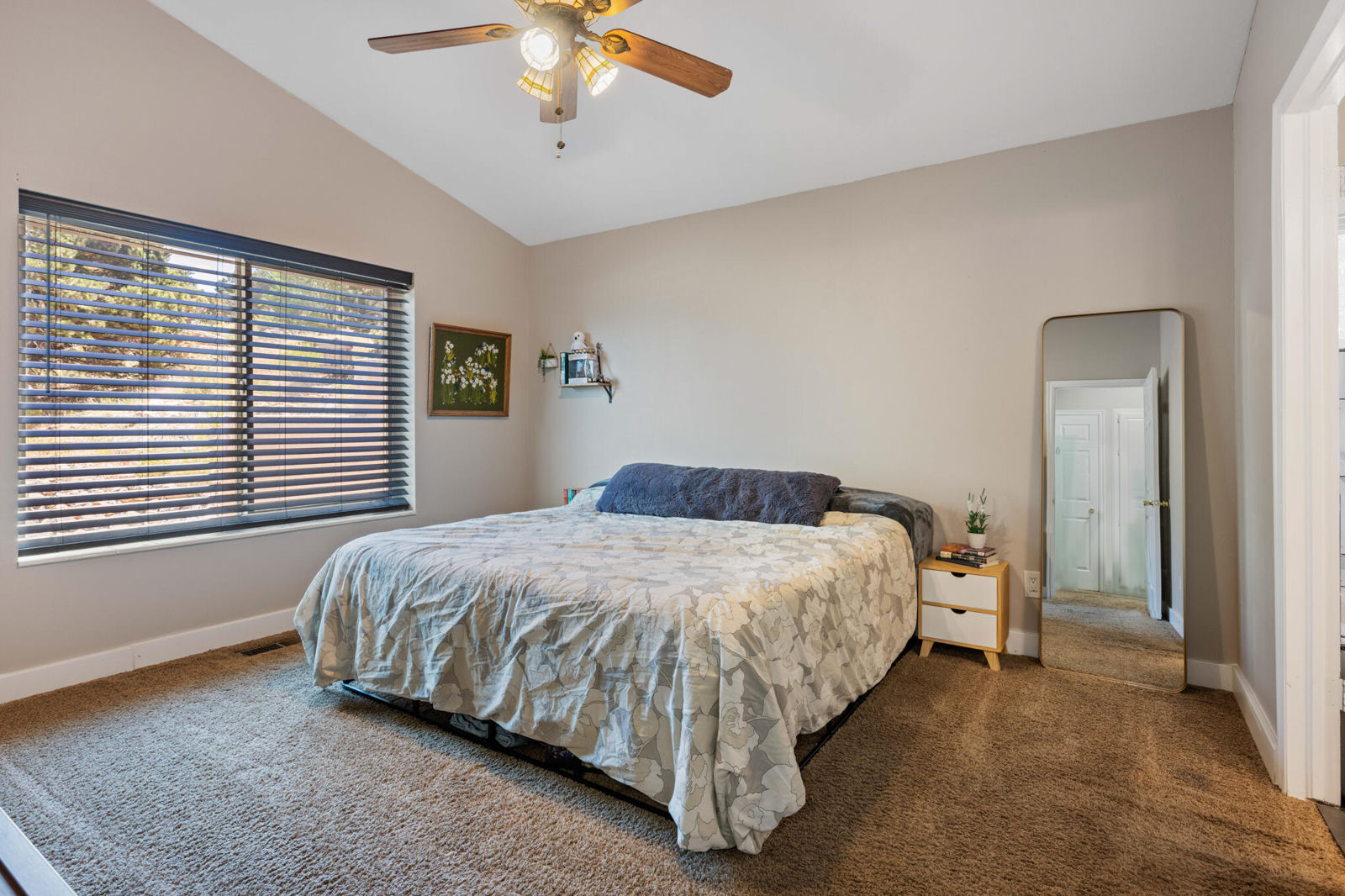 790 E Fiddlers Canyon RD, Cedar City, photo 11 of 36