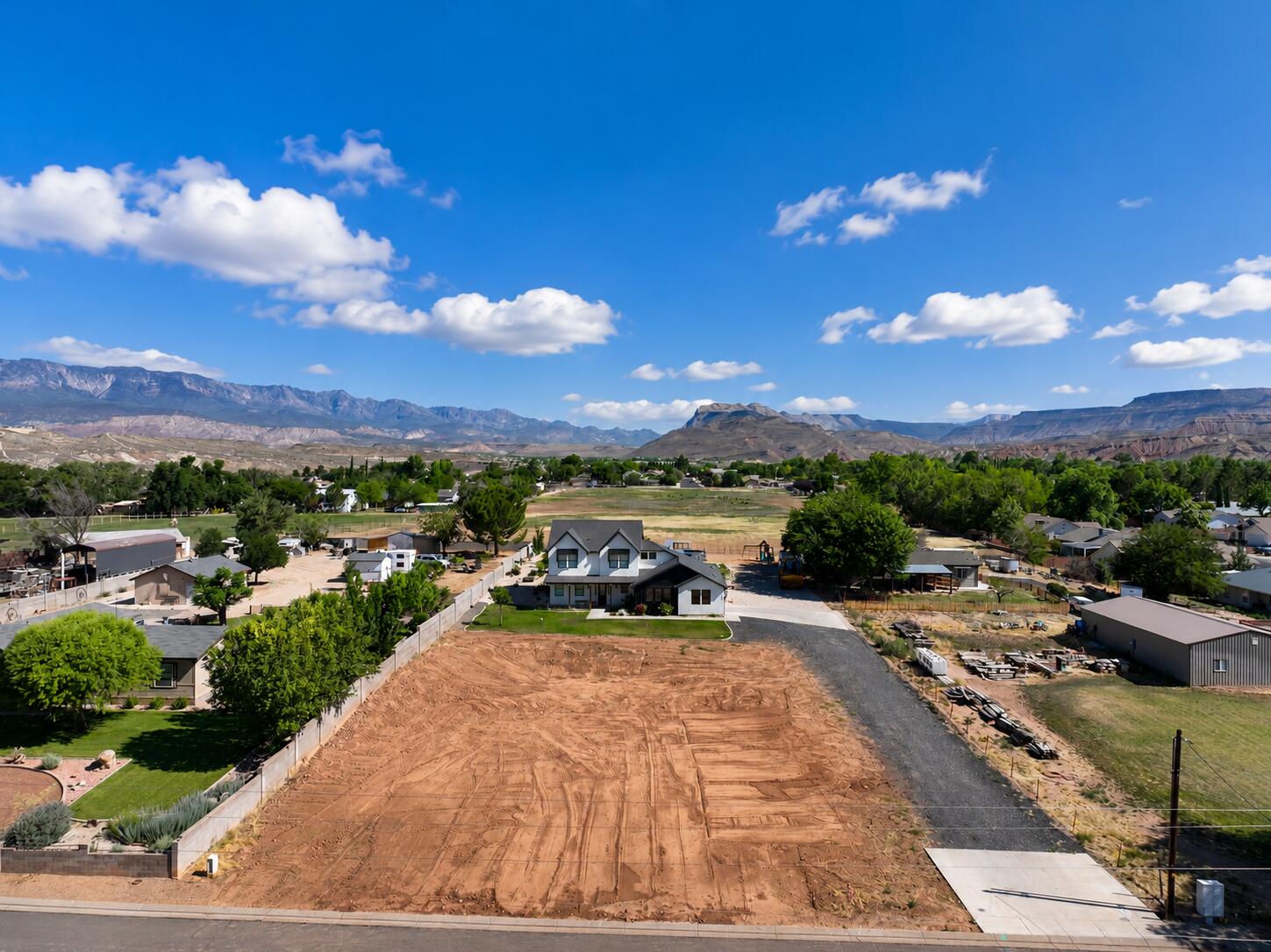 O.35 Acres on Center ST, La Verkin, photo 4 of 7