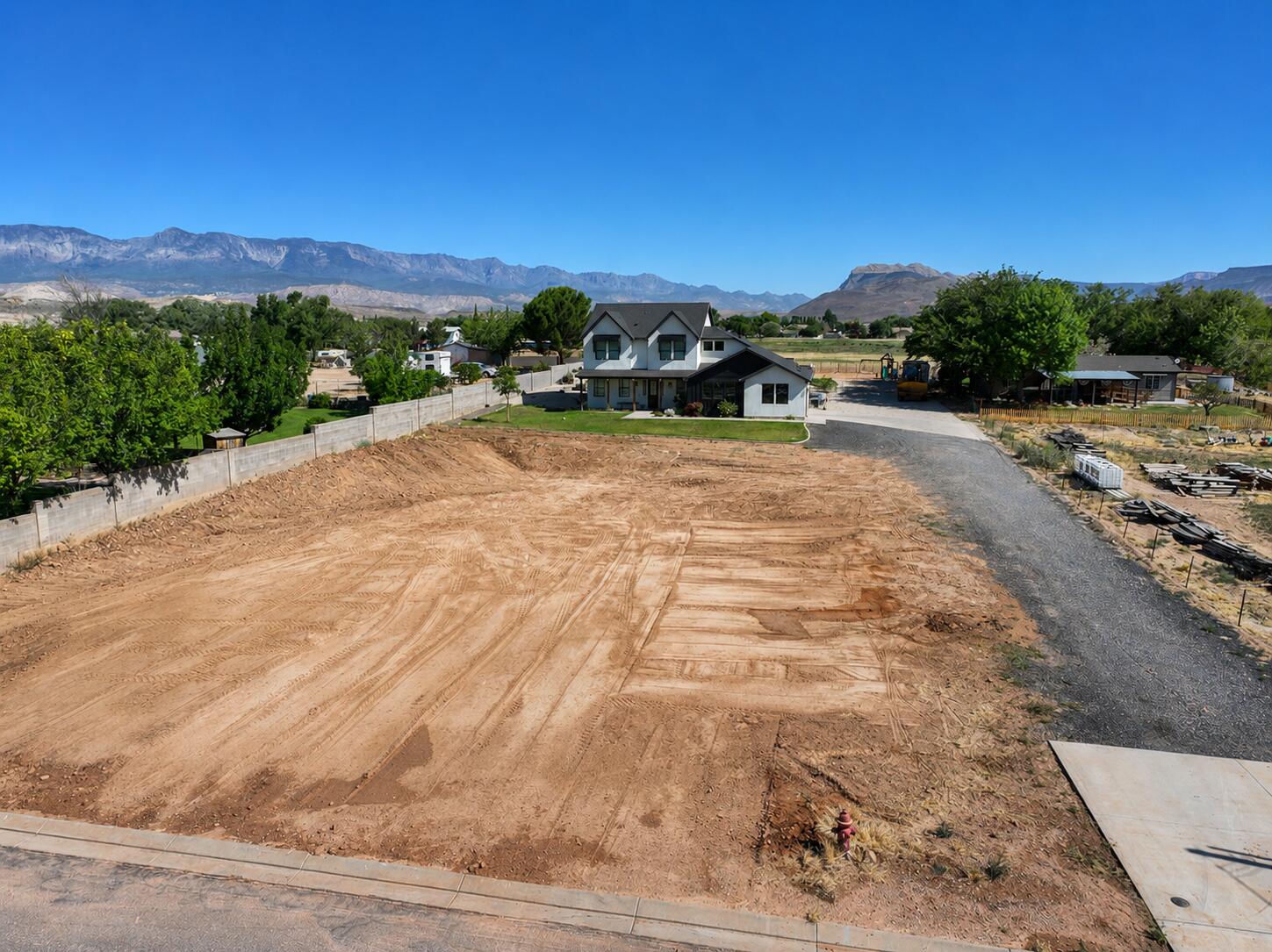 O.35 Acres on Center ST, La Verkin, photo 6 of 7