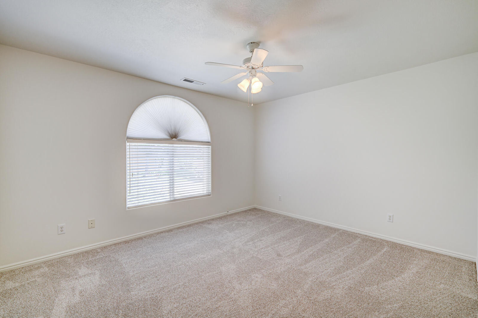 210 N MALL DR, 119, St George, photo 22 of 45