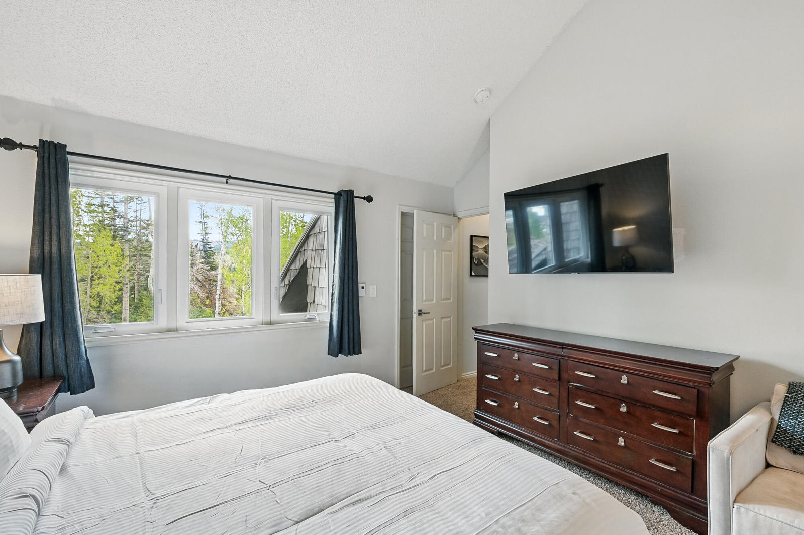 286 W Eagles Roost ST, #C-107, Brian Head, photo 24 of 33