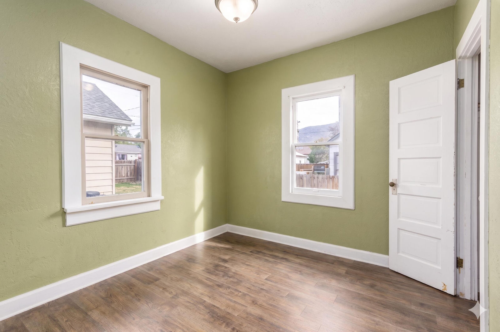 409 S 300 W, Cedar City, photo 9 of 27
