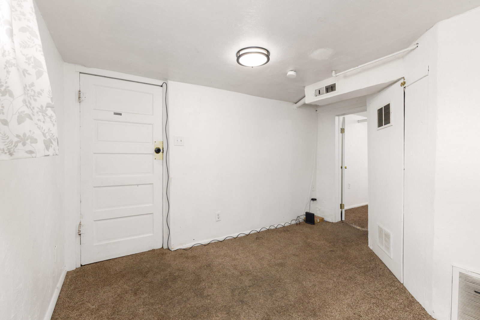 409 S 300 W, Cedar City, photo 14 of 27