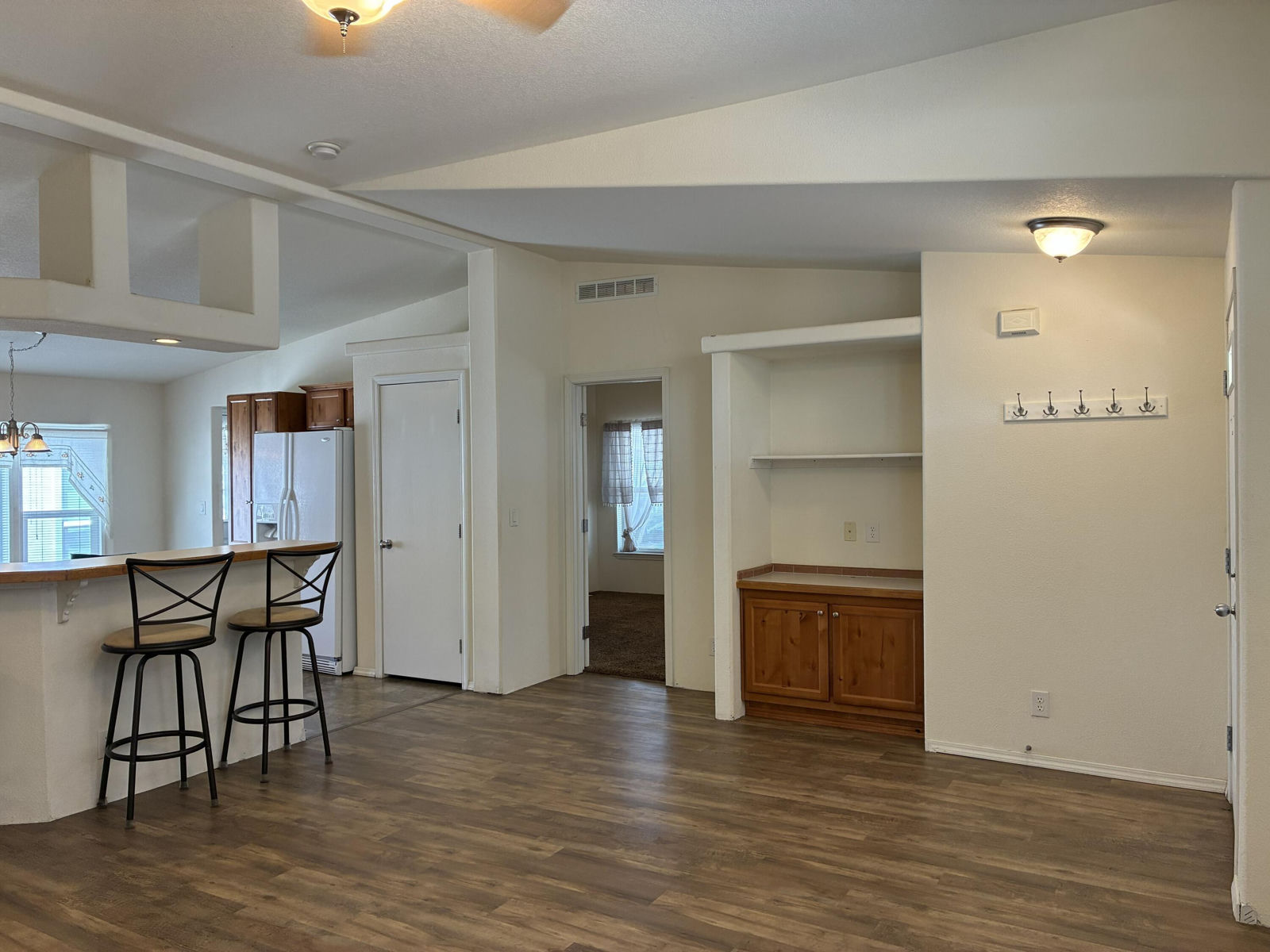 3825 W 20 N, Hurricane, photo 6 of 46