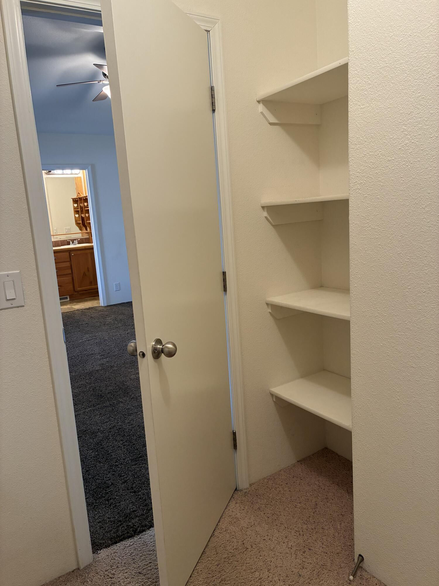 3825 W 20 N, Hurricane, photo 9 of 46