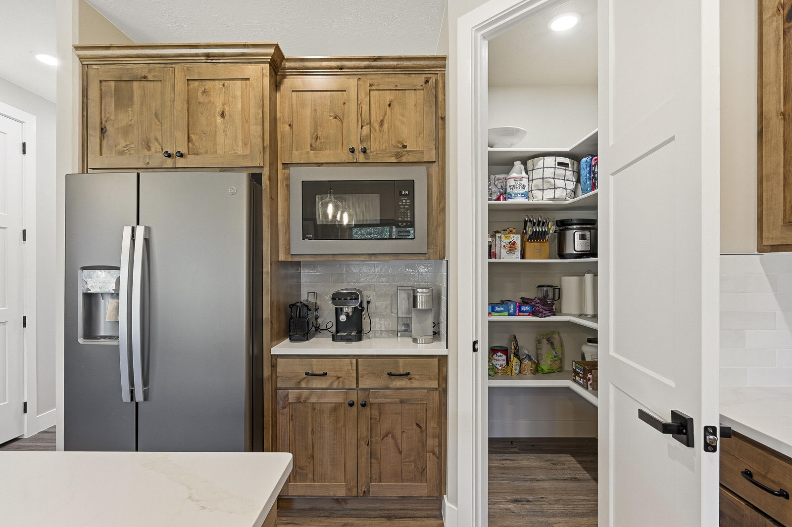 1918 S Oak Springs CIR, Cedar City, photo 16 of 72