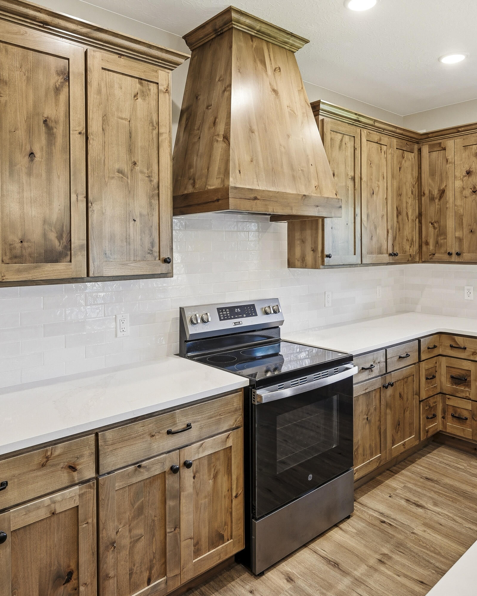1918 S Oak Springs CIR, Cedar City, photo 17 of 72