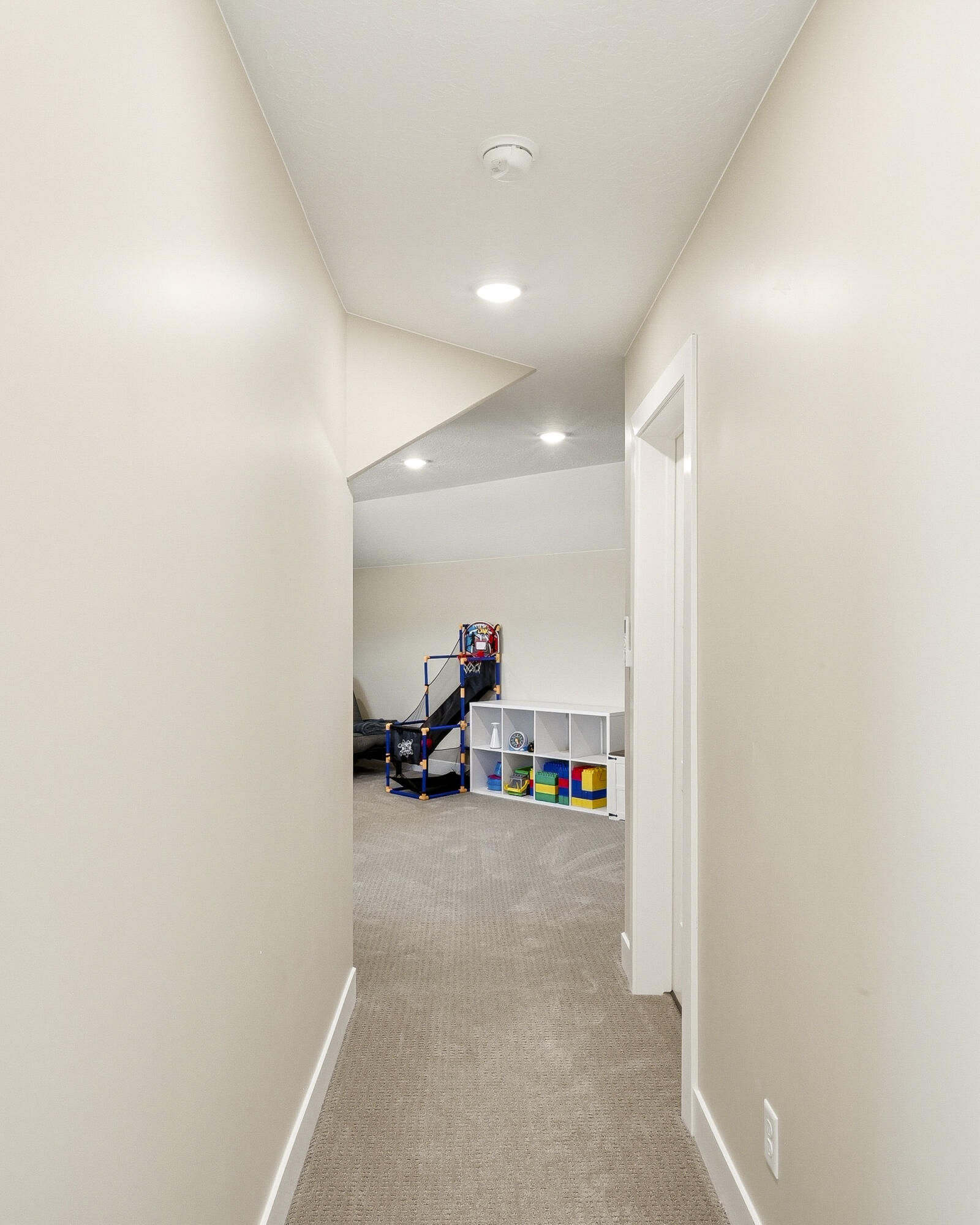 1918 S Oak Springs CIR, Cedar City, photo 52 of 72
