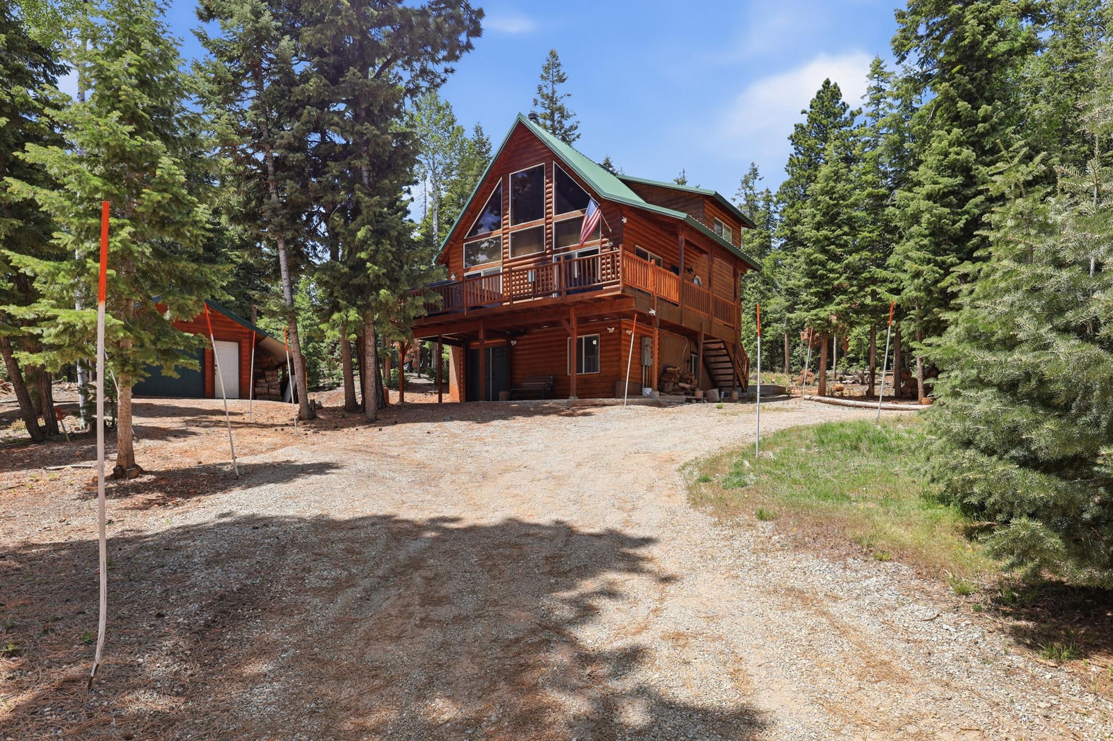 3375 N Arapaho DR, Duck Creek Village, photo 7 of 48